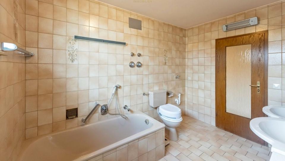 Etagenwohnung Würzburg Dürrbachau - 3 Zimmer, 79 m&sup2;, 179.000&euro; | Angebot:26764124
