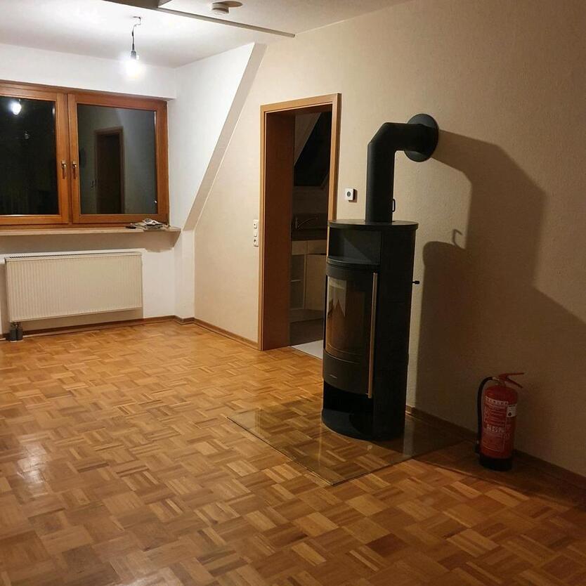 große, helle Galeriewohnung 3,5 Zimmer zimmer