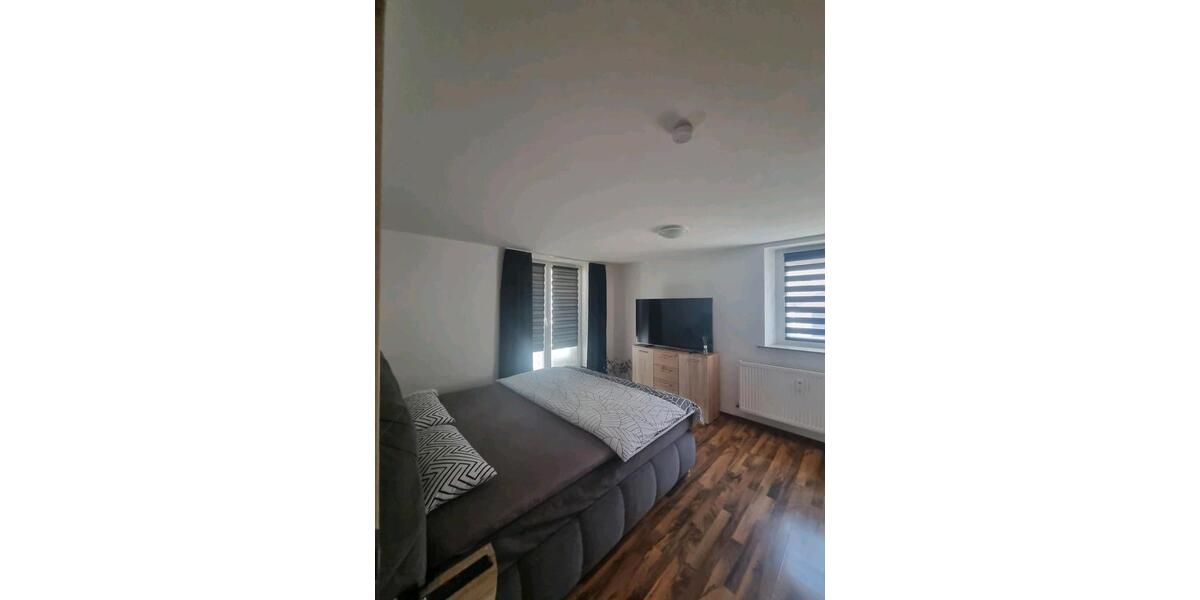 Mehrfamilienhaus, Wohnhaus Giebelstadt - 3 Zimmer, 64 m&sup2;, 900&euro; | Angebot:27617171