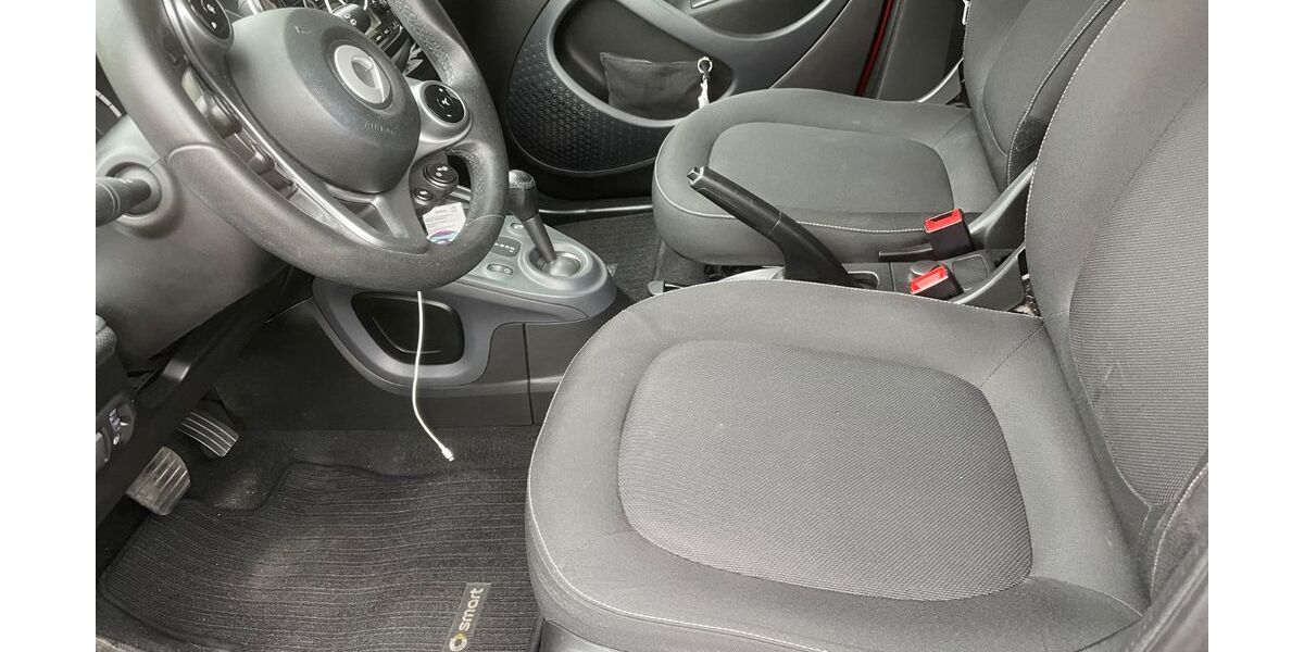 Smart ForFour 93.245 km 10.500 € RIMPAR 97222