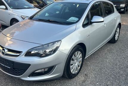 Opel Astra 172.000 km 4.950 &euro; Höchberg 97204