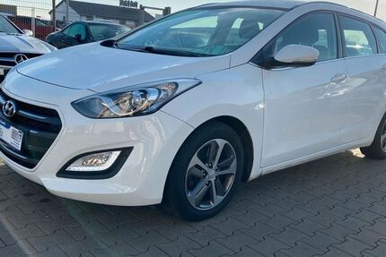 Hyundai i30 110.773 km 9.900 &euro; Bergtheim 97241