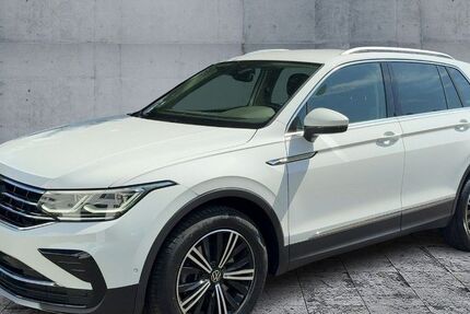VW Tiguan 120.000 km 27.930 € Werneck 97440