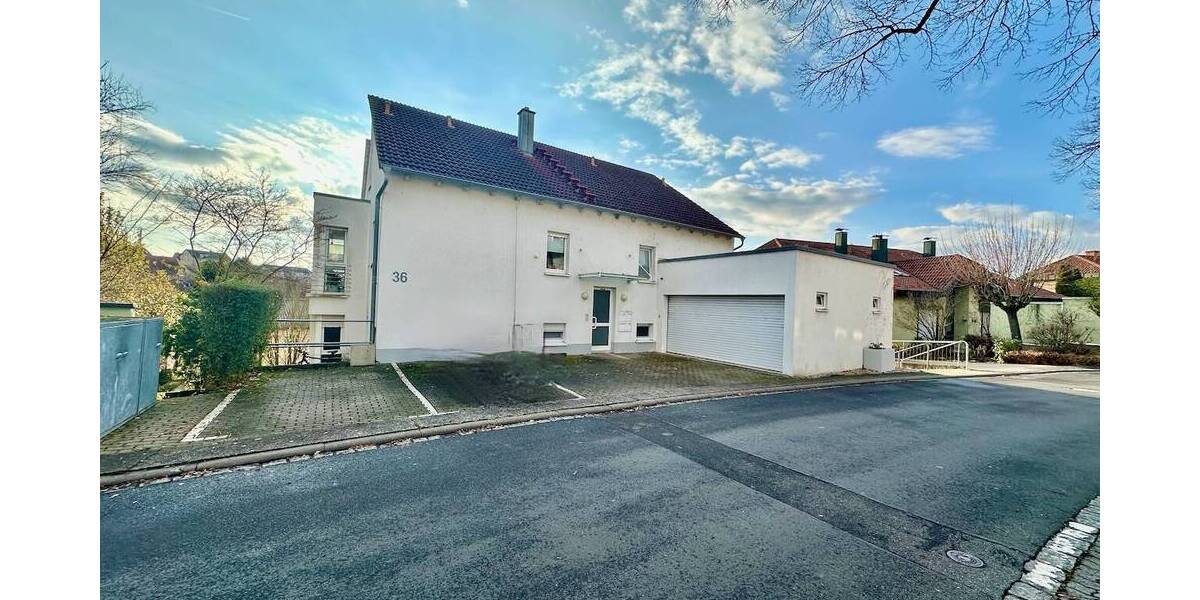Jetzt schnell sein: Terrassenwohnung in Würzburg-Versbach mit 3 Zimmern und EBK! 3 zimmer