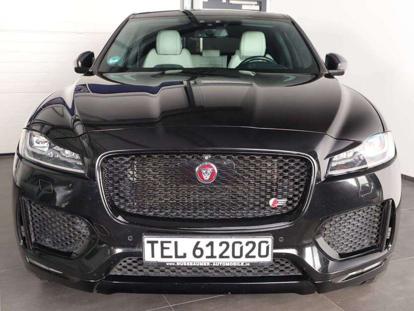 F-Pace