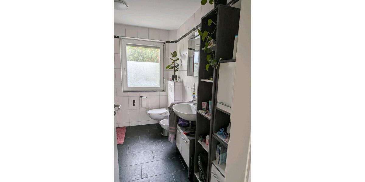 Erdgeschoßwohnung Werneck - 3 Zimmer, 85 m&sup2;, 1.000&euro; | Angebot:27631125