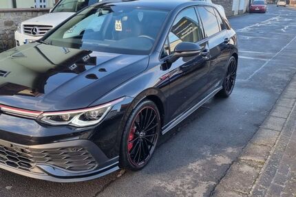 VW Golf 31.000 km 32.990 &euro; Stammheim 97509