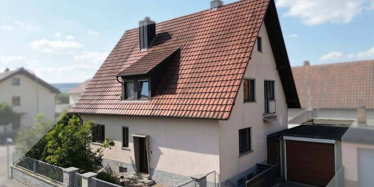 Mehrfamilienhaus, Wohnhaus Zellingen - 6 Zimmer, 166 m&sup2;, 390.000&euro; | Angebot:26204205