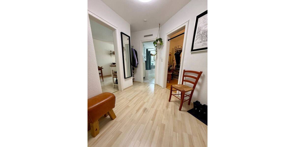 Etagenwohnung Würzburg Altstadt - 2 Zimmer, 72 m&sup2;, 830&euro; | Angebot:26933634