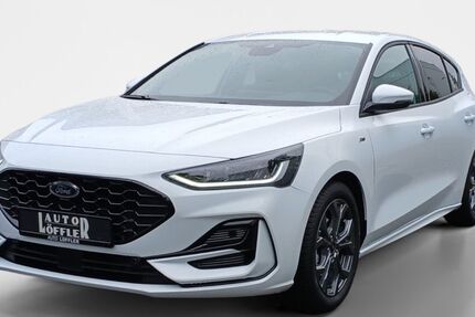 Ford Focus 4.361 km 22.909 &euro; Würzburg 97076