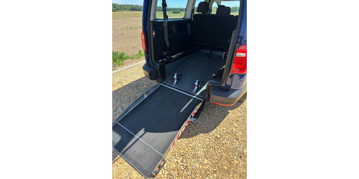VW Caddy Maxi 52.000 km 22.999 &euro; Würzburg 97082