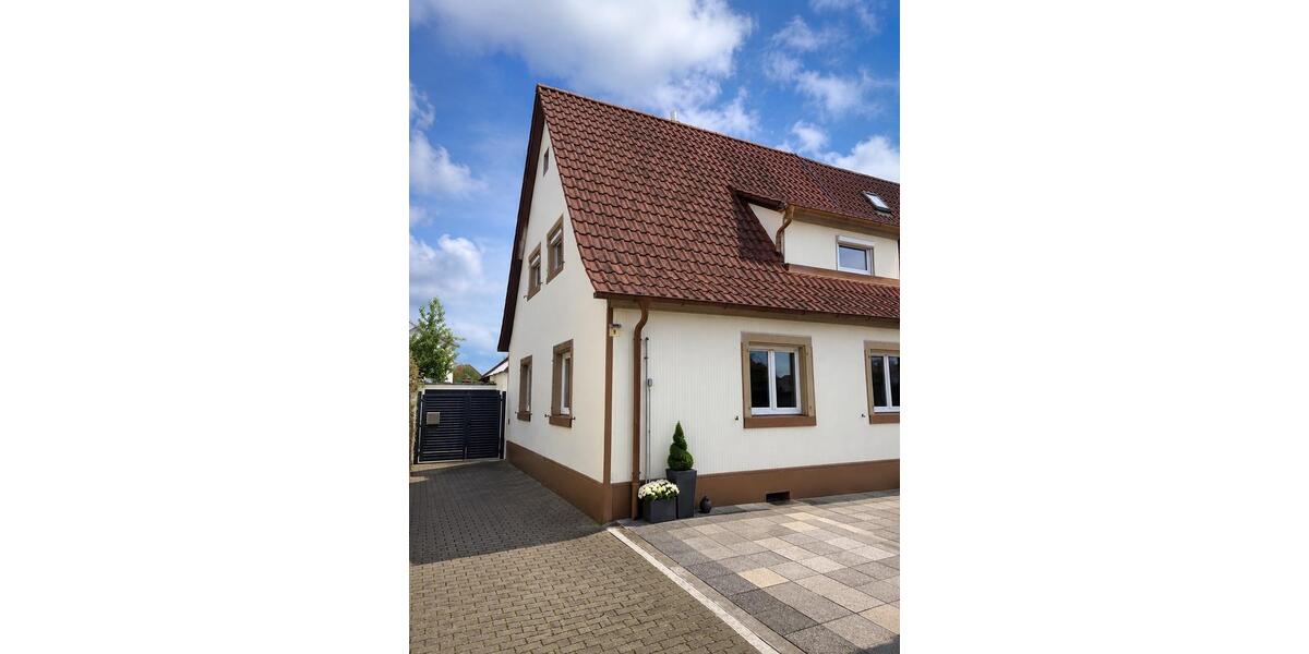 Doppelhaushälfte Bergrheinfeld - 4.5 Zimmer, 98 m&sup2;, 355.000&euro; | Angebot:27117783