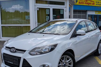 Ford Focus 98.649 km 8.400 &euro; Würzburg 97078