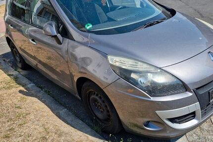 Renault Scenic 211.546 km 1.800 &euro; Kitzingen 97318