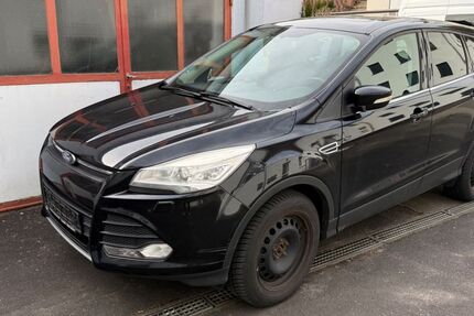 Ford Kuga 220.794 km 7.500 &euro; Würzburg 97078