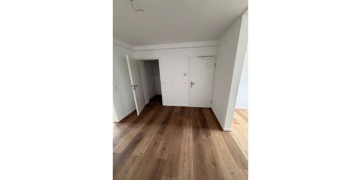 Etagenwohnung Würzburg Heidingsfeld - 3 Zimmer, 86 m&sup2;, 930&euro; | Angebot:26555092