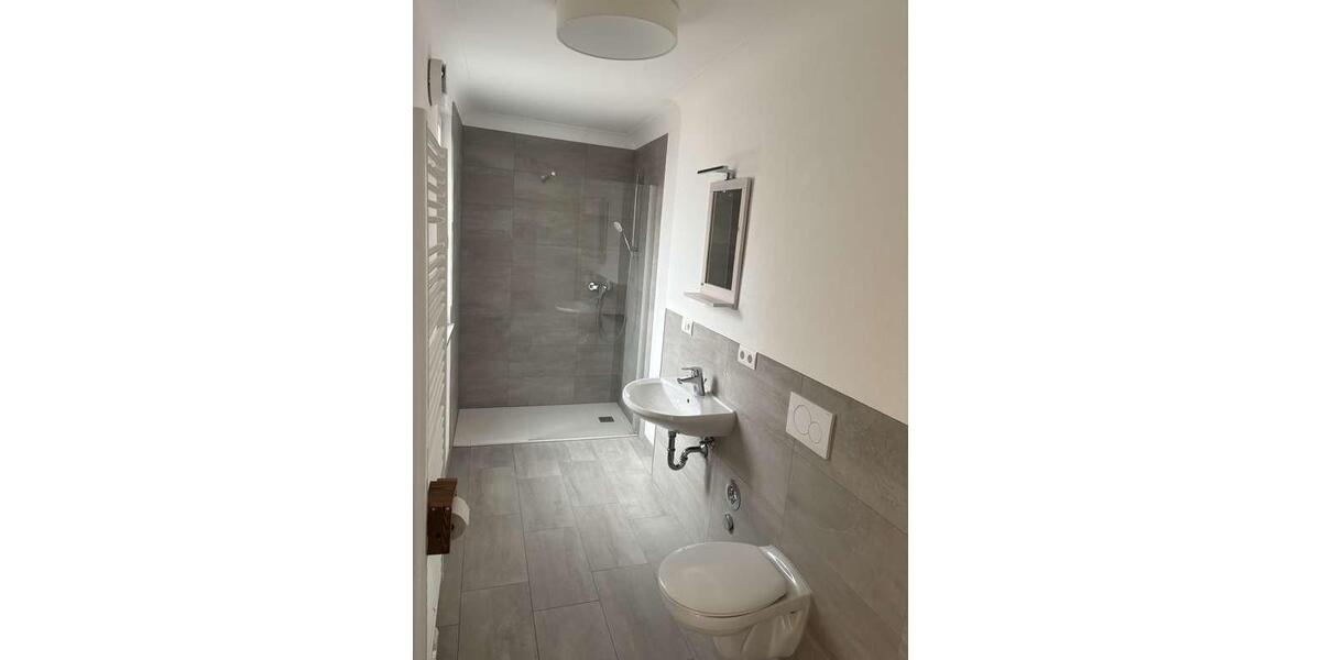 Etagenwohnung Dettelbach - 1 Zimmer, 57 m&sup2;, 920&euro; | Angebot:24869392