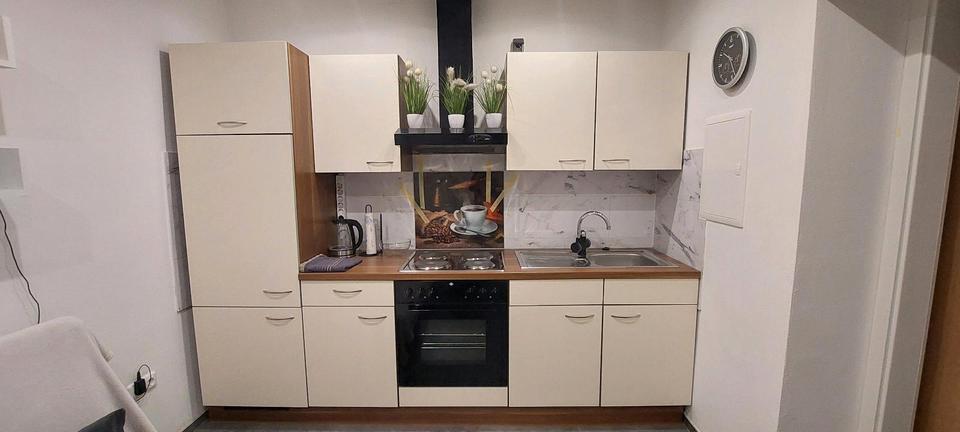 Erdgeschoßwohnung Volkach - 1 Zimmer, 30 m&sup2;, 600&euro; | Angebot:26671314