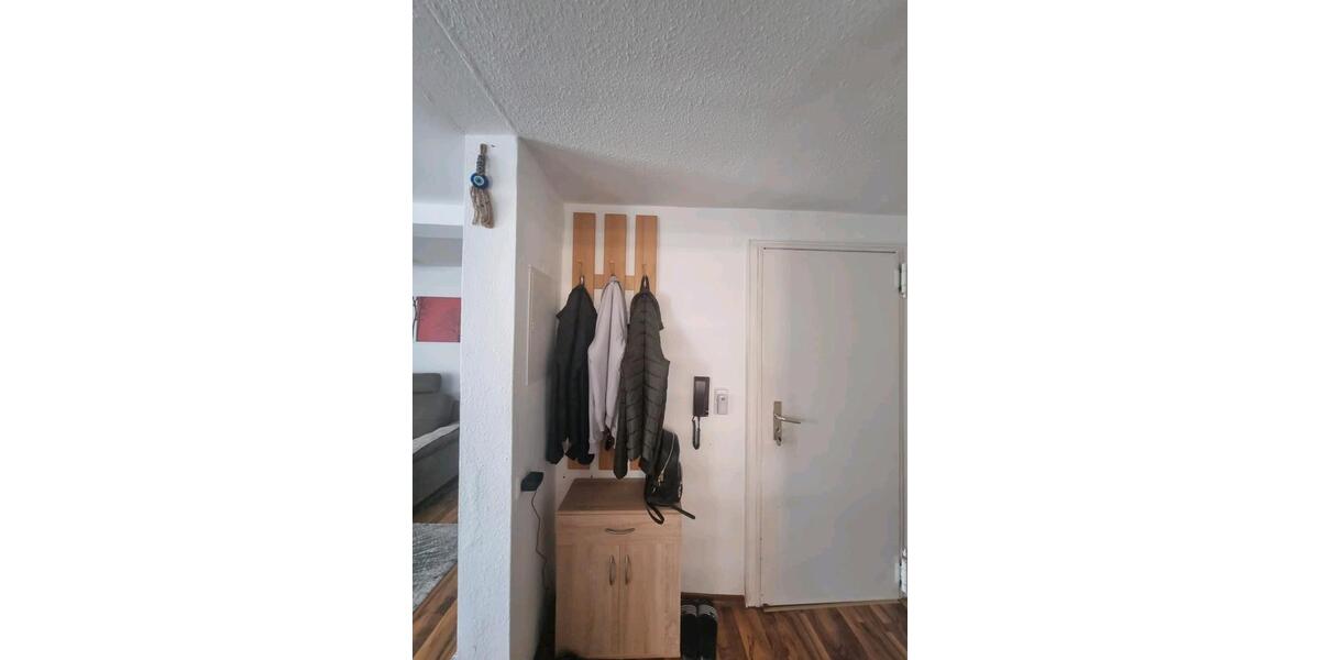 Mehrfamilienhaus, Wohnhaus Giebelstadt - 3 Zimmer, 64 m&sup2;, 900&euro; | Angebot:27617171