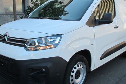 Citroen Berlingo 163.301 km 8.750 € Würzburg 97080