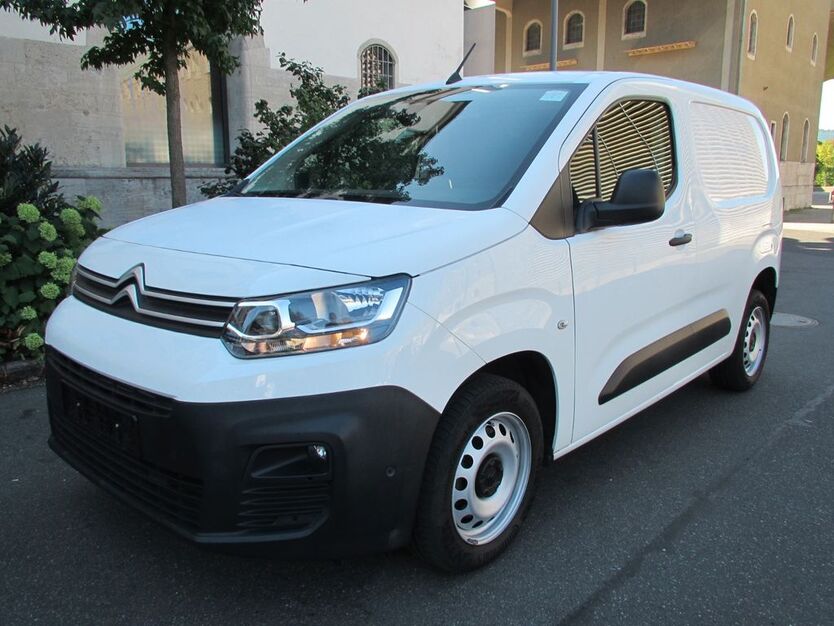 Citroen Berlingo 163.301 km 8.750 € Würzburg 97080