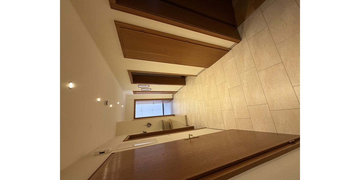 Wohnung mit Balkon - 3- Würzburg Heuchelhof | Angebot:27350861