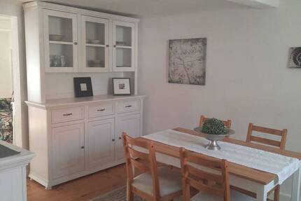 Haus Höchberg - 4 Zimmer, 90 m&sup2;, 895&euro; | Angebot:26766637