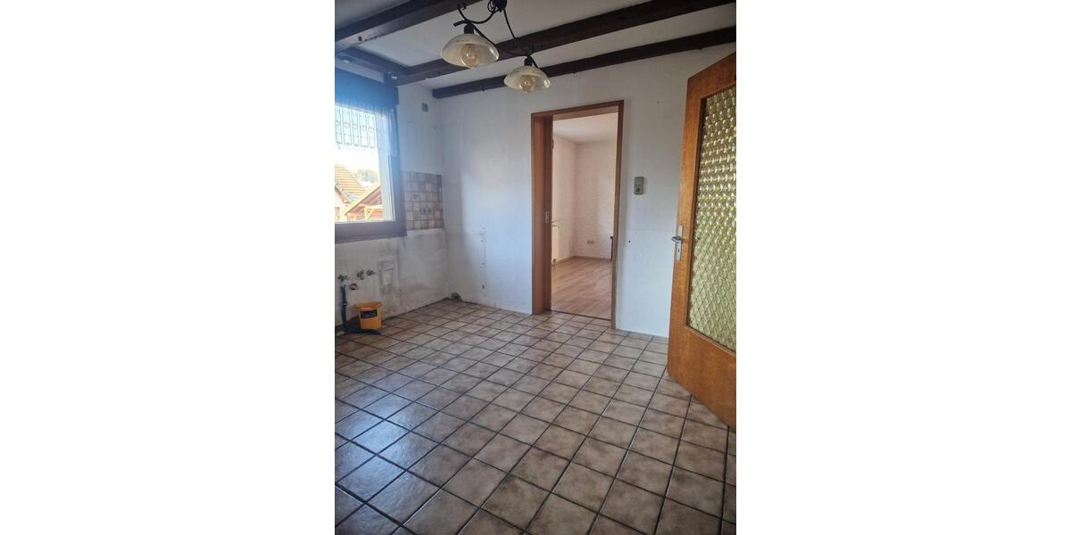 Doppelhaushälfte Güntersleben - 6 Zimmer, 99 m&sup2;, 299.000&euro; | Angebot:24742535