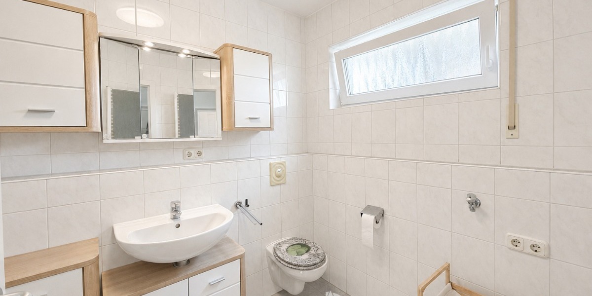 Altersgerecht Wohnen Helle 2-Zimmer-Wohnung mit Balkon, Aufzug und Stellplatz - Etagenwohnung Würzburg Zellerau | Angebot:27134349