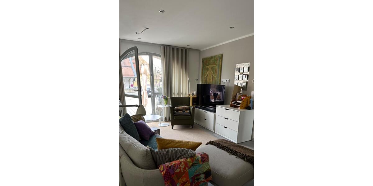 Erdgeschoßwohnung Volkach - 3 Zimmer, 82 m&sup2;, 951&euro; | Angebot:24817909