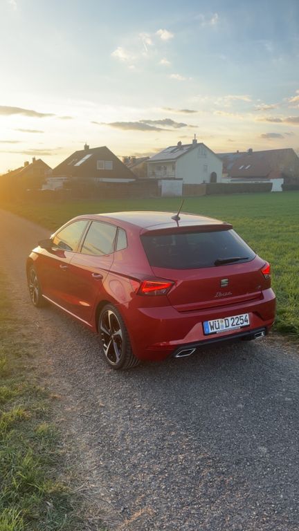 Seat Ibiza 31.000 km 16.500 € Gramschatz 97222