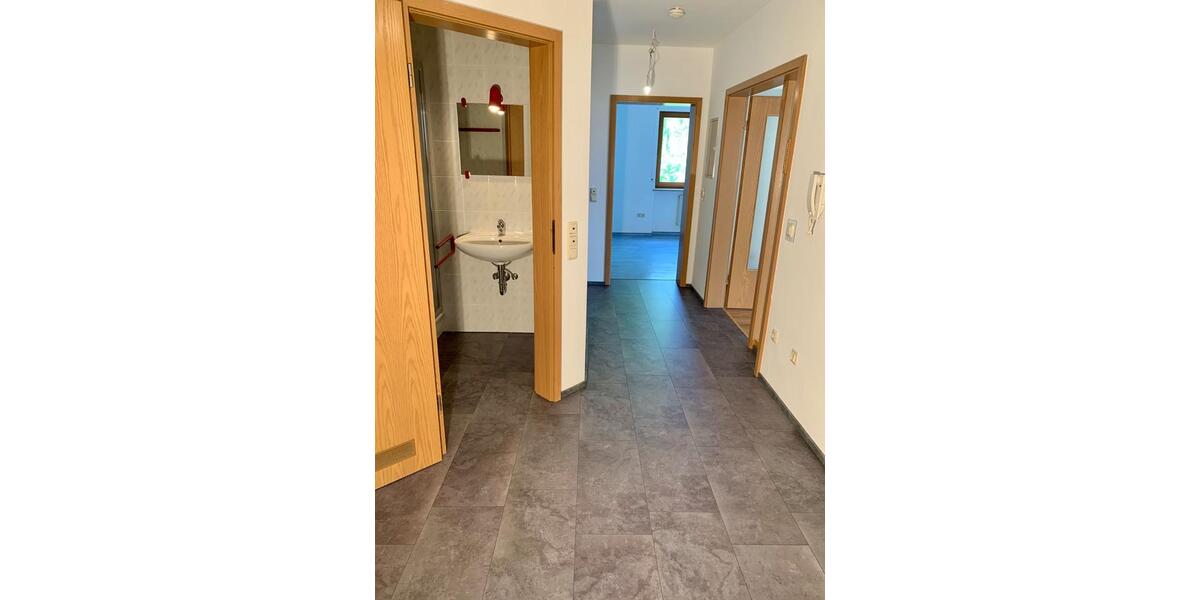 Etagenwohnung Volkach - 3 Zimmer, 91 m&sup2;, 335.000&euro; | Angebot:27208383