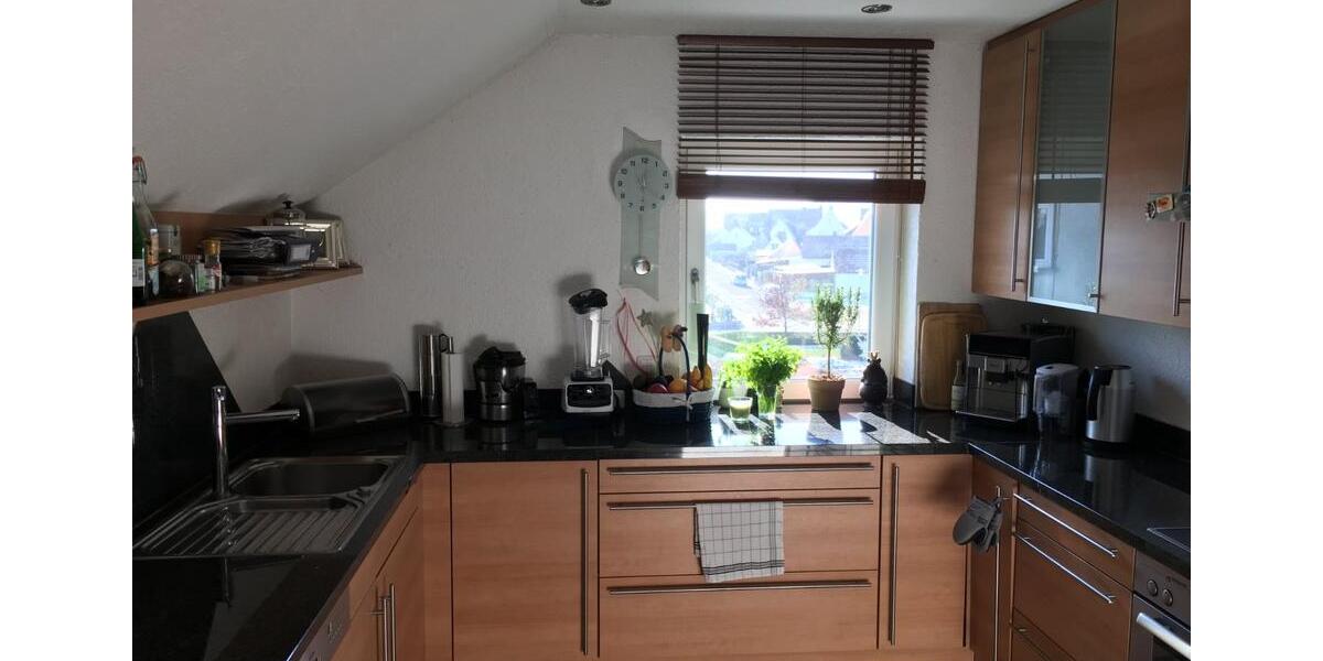 Dachgeschoßwohnung Kolitzheim - 5 Zimmer, 110 m&sup2;, 880&euro; | Angebot:24884524