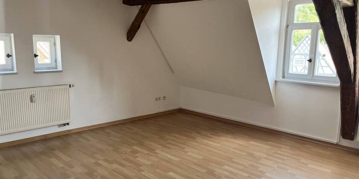 Mehrfamilienhaus, Wohnhaus Grünsfeld - 7 Zimmer, 360.000&euro; | Angebot:25706832