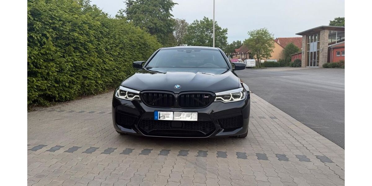 BMW M5 120.000 km 52.300 &euro; Karbach 97842