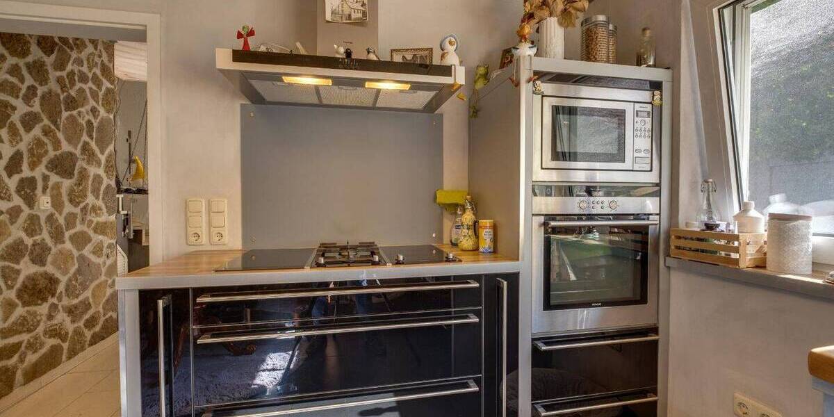 Mehrfamilienhaus, Wohnhaus Kitzingen - 7 Zimmer, 250 m&sup2;, 500.000&euro; | Angebot:25747372
