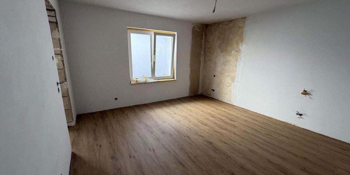 Etagenwohnung Volkach Astheim - 3 Zimmer, 100 m&sup2;, 1.200&euro; | Angebot:25657483