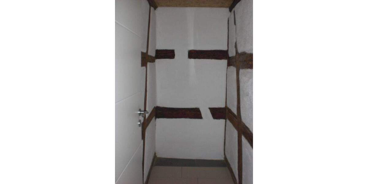 Etagenwohnung Frickenhausen a.Main Markt Frickenhausen am Main - 3 Zimmer, 95 m&sup2;, 950&euro; | Angebot:24515570