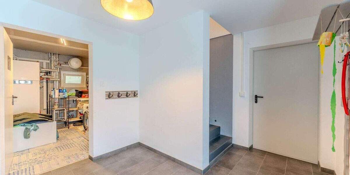 Einfamilienhaus Werneck Schraudenbach - 5 Zimmer, 144 m&sup2;, 449.500&euro; | Angebot:25745957