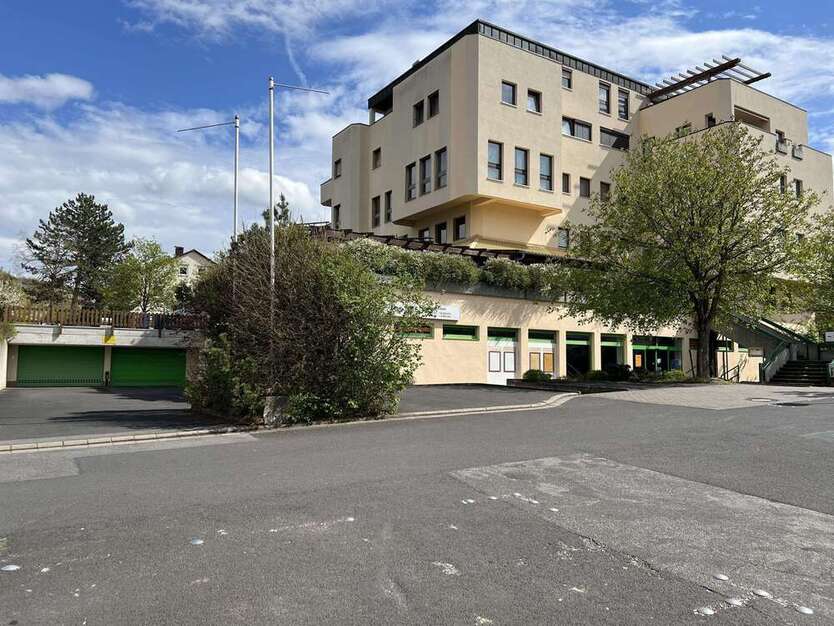 Einzelhandel in Karlstadt 460.000 € 820 m²
