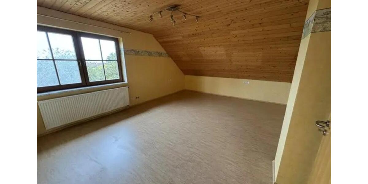 Einfamilienhaus Grünsfeld - 8 Zimmer, 266 m&sup2;, 550.000&euro; | Angebot:24693647
