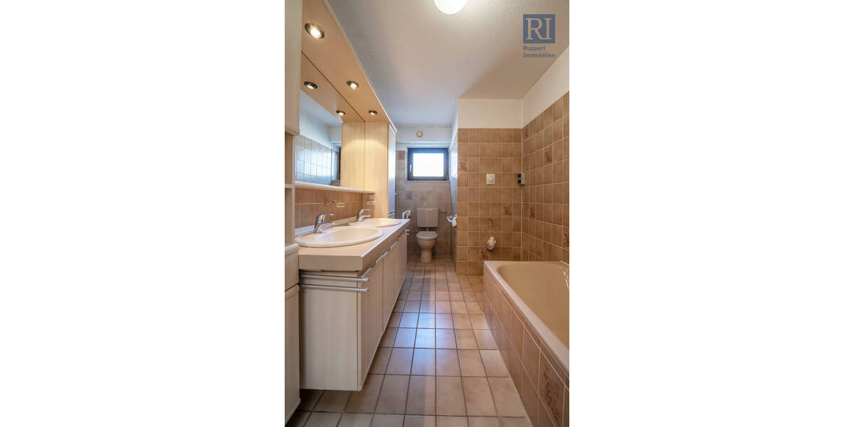 Einfamilienhaus Würzburg Lengfeld - 4 Zimmer, 115 m&sup2;, 449.000&euro; | Angebot:26170522