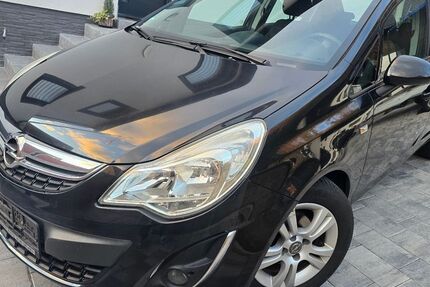 Opel Corsa 209.850 km 2.450 &euro; Würzburg 97076