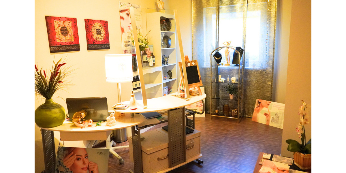 ⭐ Kosmetikstudio Physiopraxis Praxis in Bergrheinfeld zu vermieten – 62m², top gepflegt! zimmer