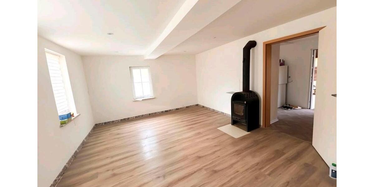 Mehrfamilienhaus, Wohnhaus Tauberbischofsheim - 5 Zimmer, 110 m&sup2;, 90.000&euro; | Angebot:26585673