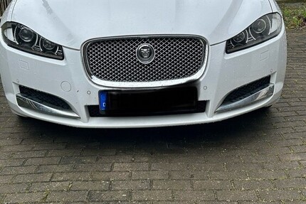 Jaguar XF 150.000 km 11.500 € Arnstein 97450
