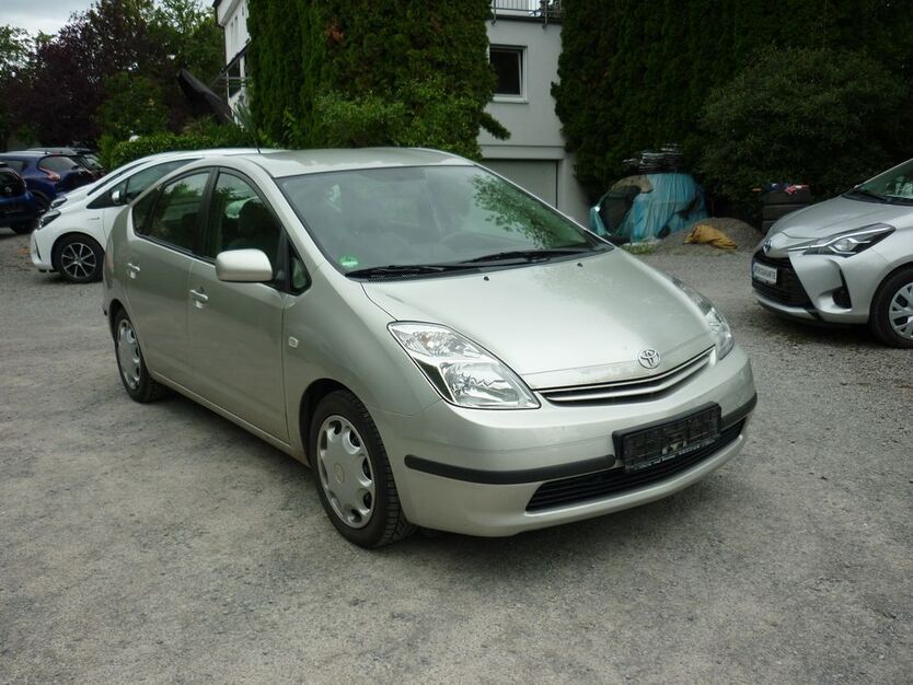 Toyota Prius 123.900 km 7.700 € Estenfeld bei Würzburg 97230
