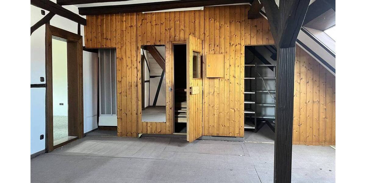Mehrfamilienhaus, Wohnhaus Tauberbischofsheim - 8 Zimmer, 300 m&sup2;, 192.500&euro; | Angebot:25706844
