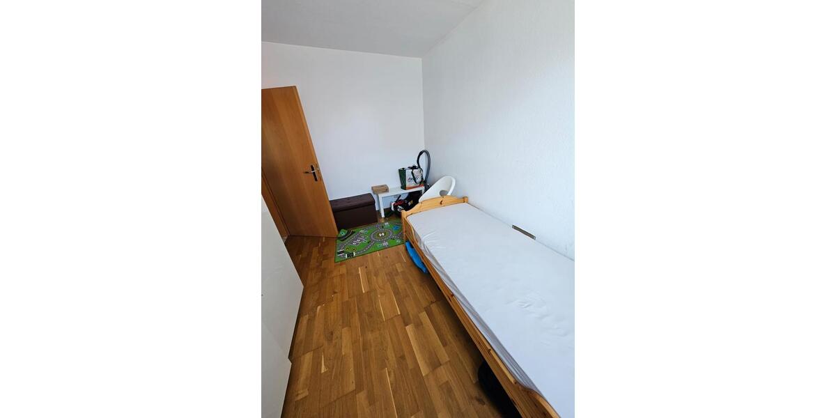 Erdgeschoßwohnung Bergtheim - 3 Zimmer, 75 m&sup2;, 900&euro; | Angebot:26615828