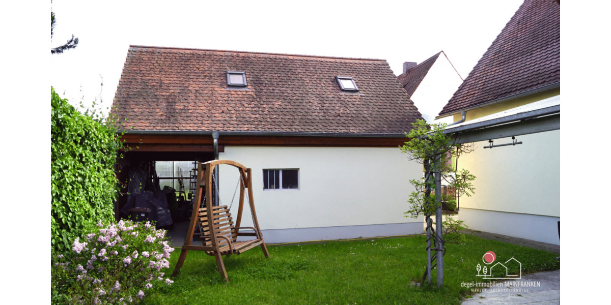 Doppelhaushälfte Kitzingen - 9 Zimmer, 200 m&sup2;, 459.000&euro; | Angebot:26804639